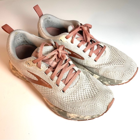 Brooks Shoes - Brooks Women’s Revel 5 Running Shoes Size 8